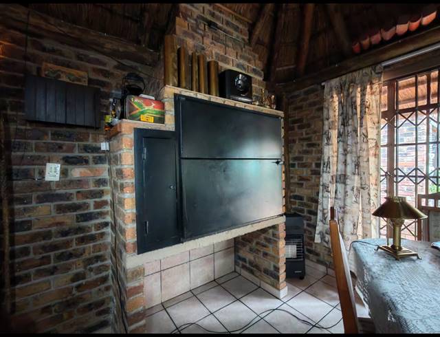 3 BEDROOM HOUSE FOR SALE IN THREE RIVERS